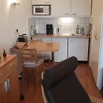 شقة 1-raum-ferienwohnung Im 4 Og